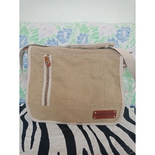 Preloved Canvas Laptop/ Messenger Bag (1)