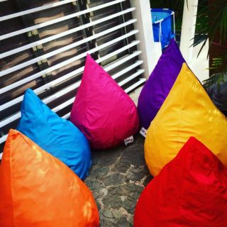 Bean Bag- Shipping Fee Included - Diameter 28" Height 28" (1)