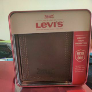 Levi's RFID Protection Wallet