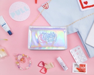 Bentoy Hologram Mini Sling Bag Card Holder (4)