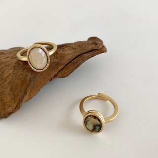 Women's vintage oval marble split ring ins
