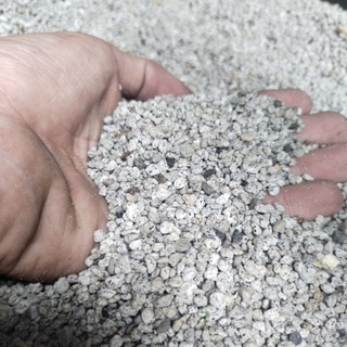 1Kg Pumice Stone (Matanghito) / Cat Litter
