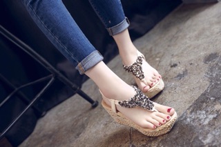 Korean Fashion Wedge Sandals(Black Pearls only) 678