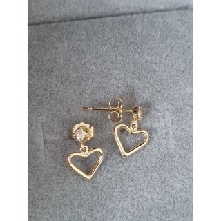 18k ygold dangling earrings