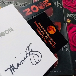 Moon Book (signed) - Maxinejiji / MaxineLat (5)