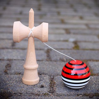 [KaKa Toys] Black and white red striped skill ball, wooden sword ball, kendama