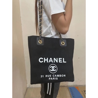 Chanel High capacity Shoulder bag tote bag Chain bag