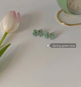 Green bow earrings 2021 new trendy earrings female ear clip temperament simple, small and exquisite