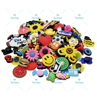 New Random Jibbitz Crocs Pins for shoes bags High quality #cod