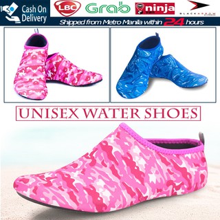 【Fast Delivery】Beach Shoes Outdoor Swimming Water Shoes Unisex Flat Soft