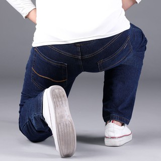 【Ready Stock】Plus Size Relaxed Straight Fit Jeans Men's Oversize Clothing Loose waist jeans men straight tube elastic big fat tether dad plus pants (9)