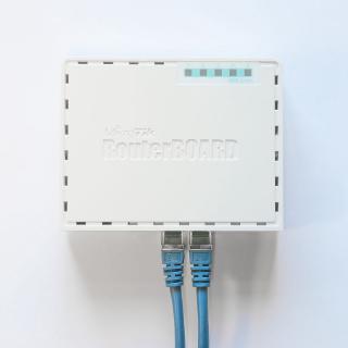Mikrotik RB750Gr3 HEX 5-port Gigabit SOHO Management Router (6)