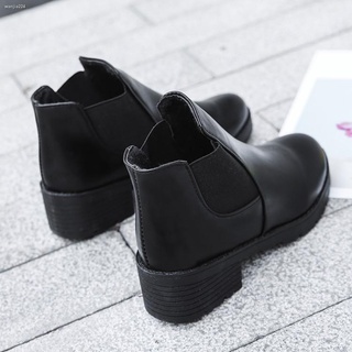 *mga kalakal sa stock*∈●Korea Women Black High-heel Leather Shoes Ankle Short Boots