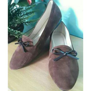 POINTED TOE SUEDE LOAFERS