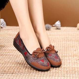 Women's shoes middle-aged mother shoes casual soft bottom old Beijing cloth shoes flat with polyuret