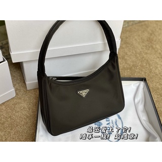 【 Ready Stock】Prada Black Nylon Shoulder Bag Women's Armpit Bag Mini Handbag 22*13cm