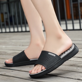 2022 new style flip flops Massage slippers Summer beach sliper for men High quality