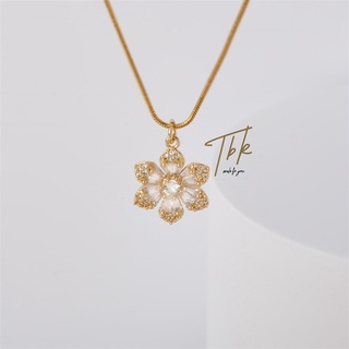 TBK 18K Gold Cubic Zirconia Flower Pendant Necklace Accessories For Women Hypoallergenic 155N