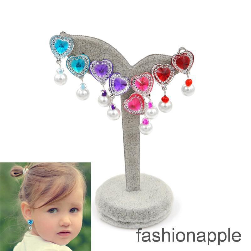 FAPH 1Pair Kids Girls Heart Rhinestone No Piercing Ear Clip Earring Jewelry (1)