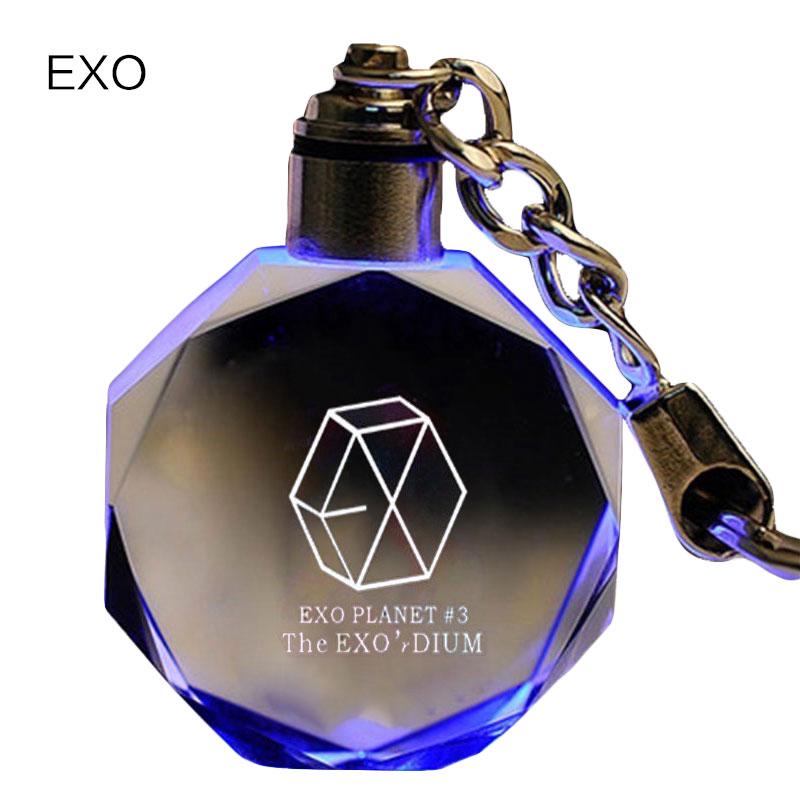 Kpop BTS Keychain EXO GOT7 DIY LED Crystal Key Chain Keyring (3)