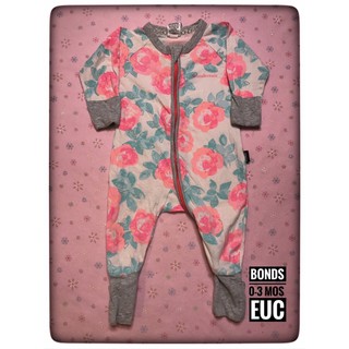 Frogsuits for 0-6 months baby girls