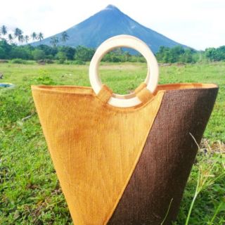 Amor Abaca Native Bag