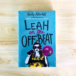 {NEW PAPERBACK} Leah on the Offbeat by Becky Albertalli