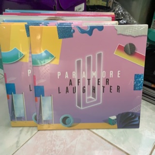 PARAMORE After Laughter Vinyl (1)