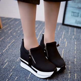 【Hot sale】Women Wedges Boots Platform Shoes Slip On Ankle Boots