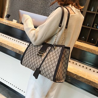 Bag 2019 new European and American fashion printing handbags simple killer bag chain handbag ladie