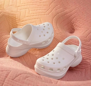 <Limited time promotion>【FREE 2* Shoes Flower】~2020 New Women's hole shoes thick-soled dad shoes Beach shoes~sfph