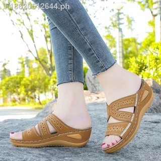 ✠✣☾[ready stock] New 2020 European and American sandals women s cross-border non-slip mother shoes plus size sandals wedge slippers foreign trade sandals