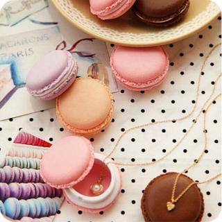 1Pc Mini Macaron Case for Necklace Earring Package Organizer Gifts For Girls Table Decoration Candy Jewelry Storage Box