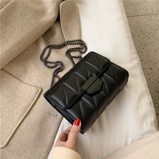 Winter Fashionable Texture Bag Female Korean Fashion Lingge Chain Shoulder Bag