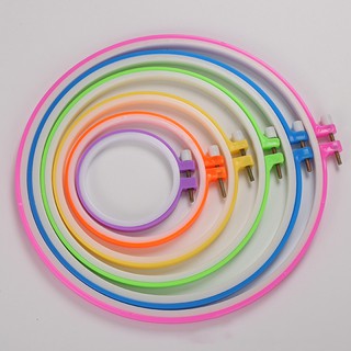 1pc Plastic Embroidery Hoop Sugar Color Embroidery Hoops Plastic Circle Cross Stitch Ring Tools