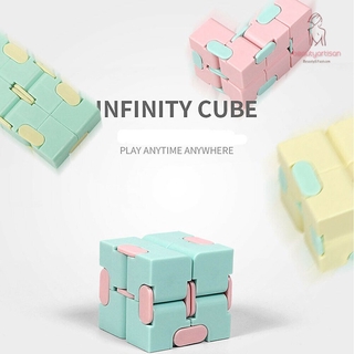 New Magic Fidget Cube Infinite Cubes Sensory Stress Relief Decompression Cube Vinyl Desk Toy Macaron Toys Fidget for Kids Adults Fingertip Spinner Anti Irritability Toys Stress Relief Office Home Class For Children Adults Gift/Rubik's Cube/Pop It