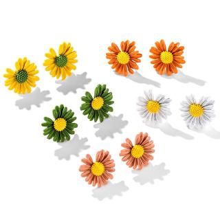 Sweet and Cute Little Daisy Earrings Flower Earrings / Mini Flower Stud Earrings /Little Daisy Chrysanthemum Earrings For Women