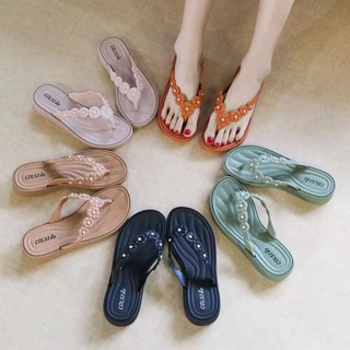 New Fashionable Korean Slippers For Ladies COD