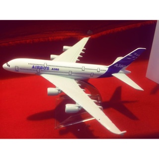 Die Cast Metal Airplane ✈️- Airbus A380 Vintage Die Cast Aircraft for Display Gift Items Collections