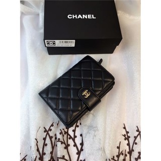 Spot Chanel Wallet Chanel Medium Clip Lambskin Lingge Wallet Exquisite Full Leather Two-fold Wallet