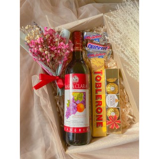 Luscious Bunch - Premium Gift Box for Your Loved Ones (Option 1) - Wine, Dried Flowers, Chocolates