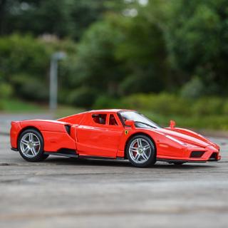 Bburago 1:24 Ferrari Enzo Sports Car Static Die Cast Vehicles Collectible Model Car Toys