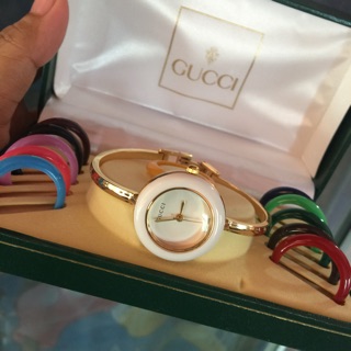 Gucc¿Watch with 11 interchangeable colored dial bezel