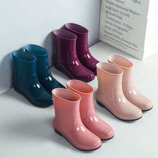 Rain boots Rainboot rain boots ladies adult fashion Korean version of the middle tube anti-skid waterproof shoes plus co