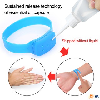 Latest Portable Hand Sanitizer Storage Silicone Bracelet Set silicone Bracelet Wrist Strap With Bottle