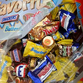 KIRKLAND mini favorites PER PIECE (twix/butterfinger/snickers/milkyway/reeses/baby ruth) (1)
