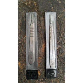 Scalpel Size 3 and Size 4