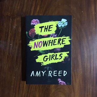 Preloved book - The Nowhere girls