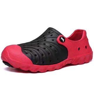 Men's casual shoes✼▨Summer Crocs men’s shoes lightweight waterpoor non-slip casual boots Breathable (1)