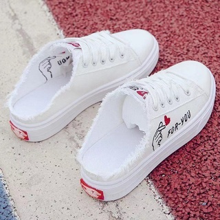 2021 spring and summer canvas shoes female students Korean version half towards no lazy one foot small white shoes flat bottom shoes